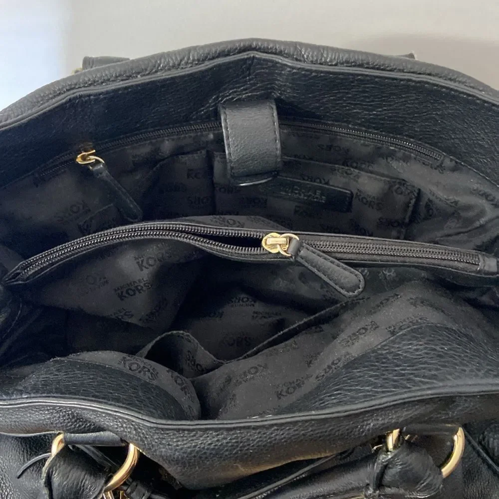 Michael Kors Bag”Hamilton” Black Pebbled Leather Crossbody Strap Excellent - Picture 9 of 9